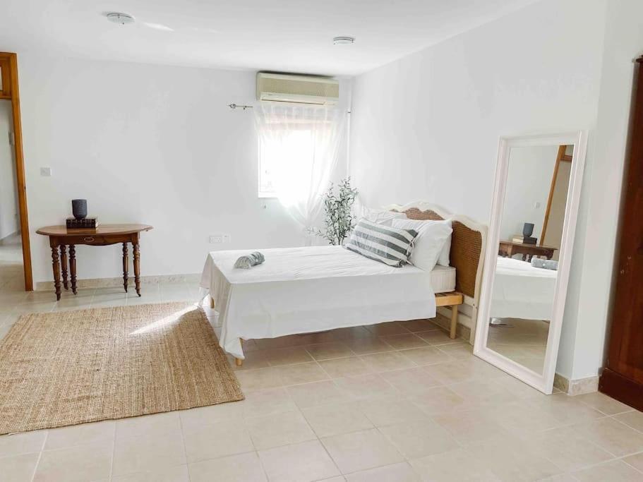 City Penthouse With Roof Terrace And Sea Views Valletta Exterior photo