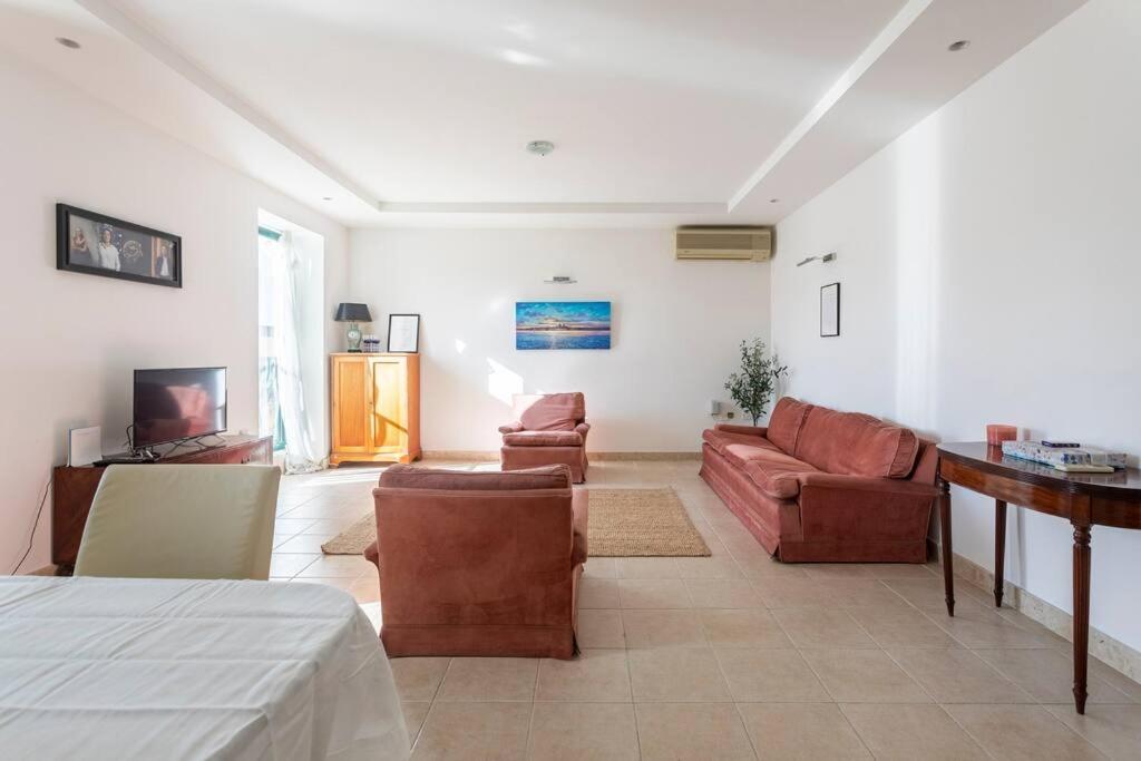 City Penthouse With Roof Terrace And Sea Views Valletta Exterior photo